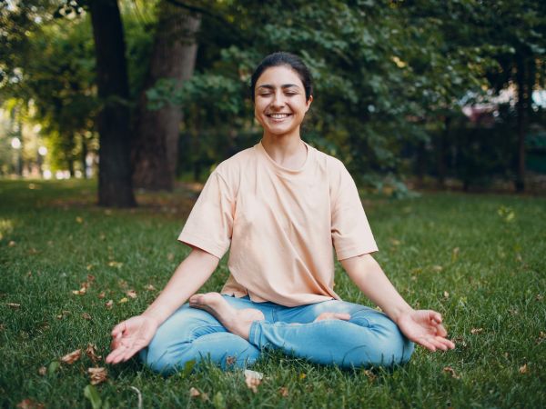 learn online meditation classes center benefits beginners services all india